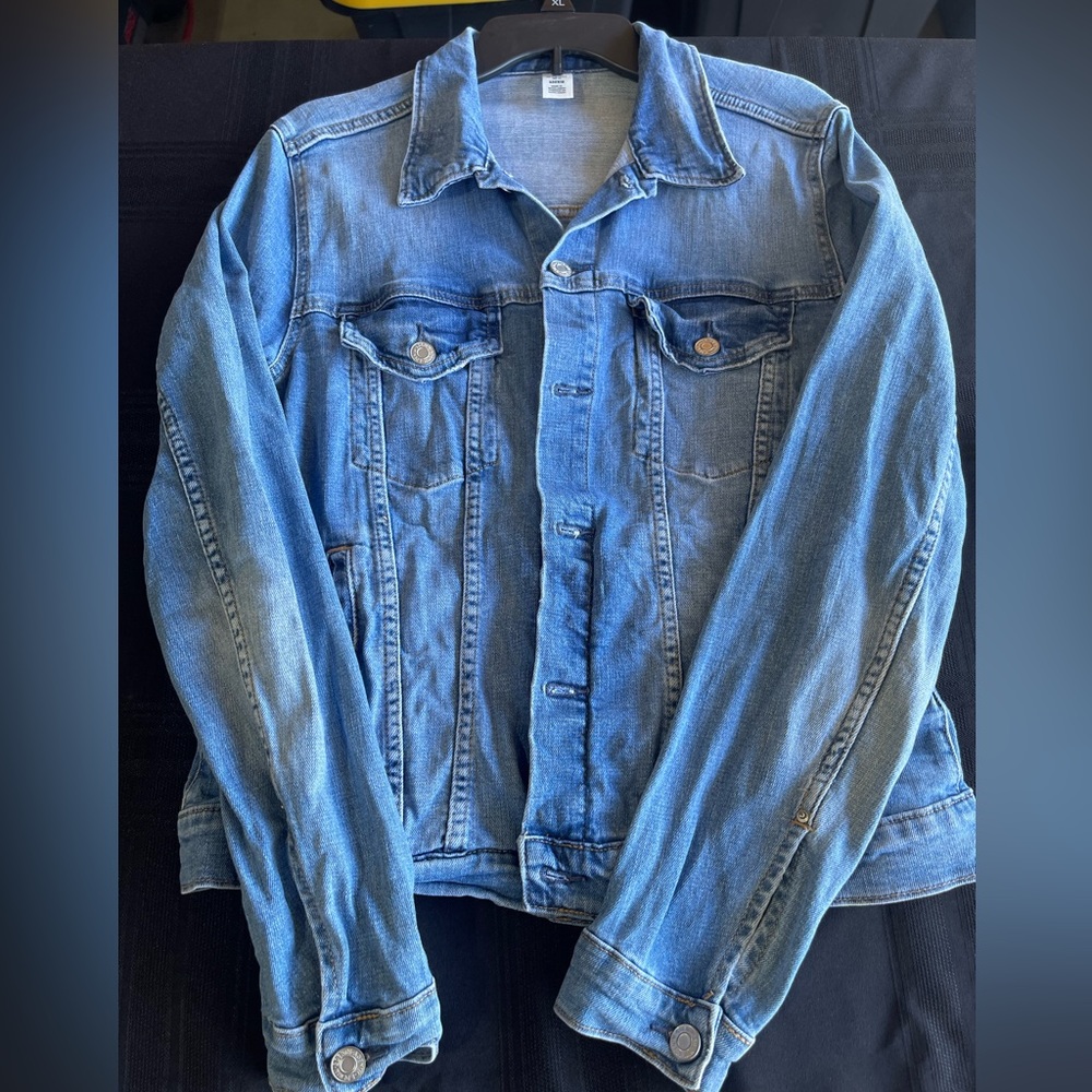 Women’s denim jacket